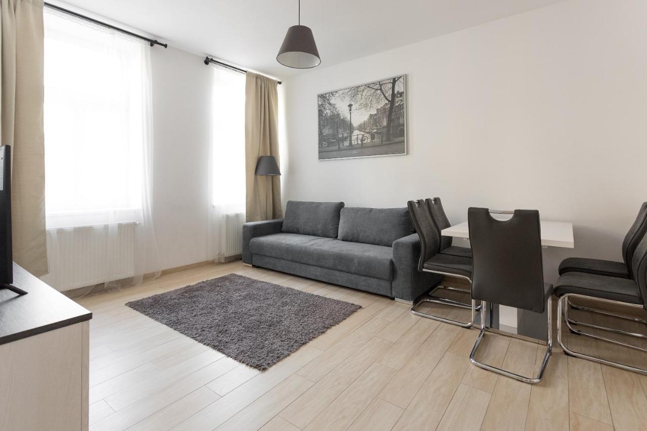Apartment House In Vienna *