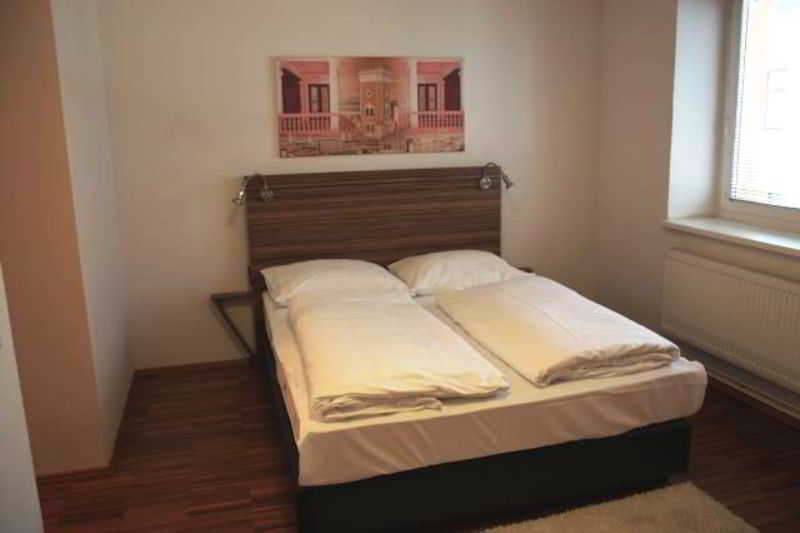 Aparthotel Royal Living