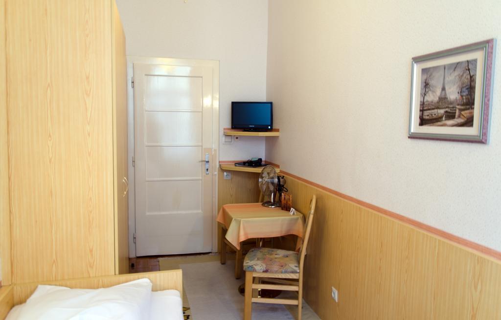 Schweizer Solderer Bed & Breakfast Vienna