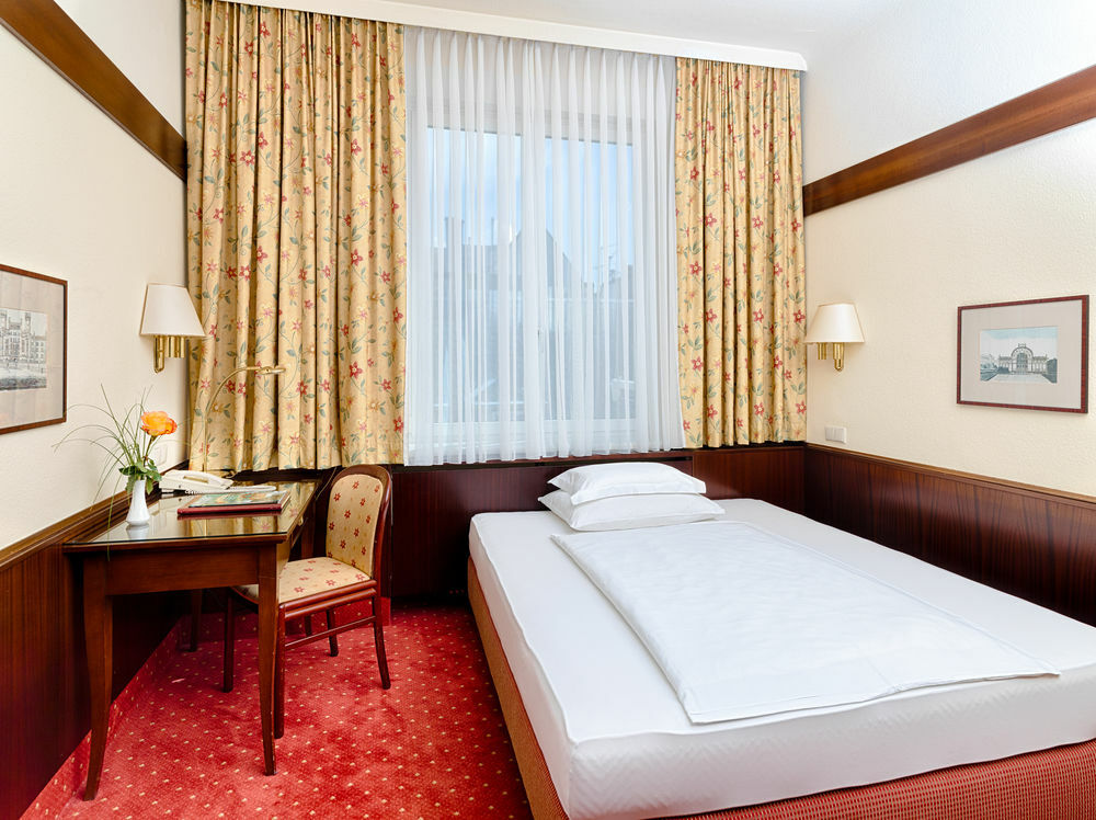 Erzherzog Rainer Hotel 4*
