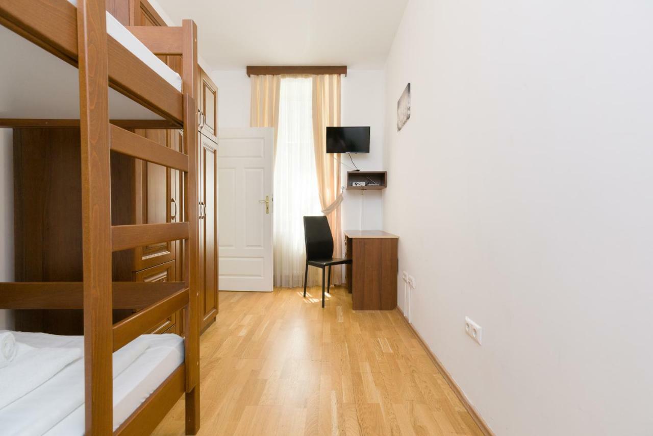 Waldmueller Apartments Vienna * Viena