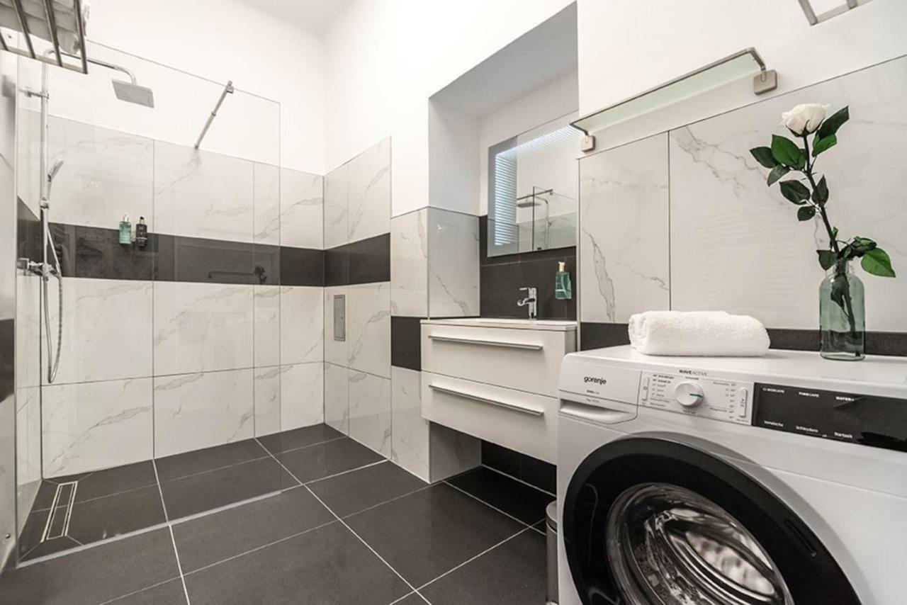 Sophies Place Yppenplatz - Imperial Lifestyle Parking