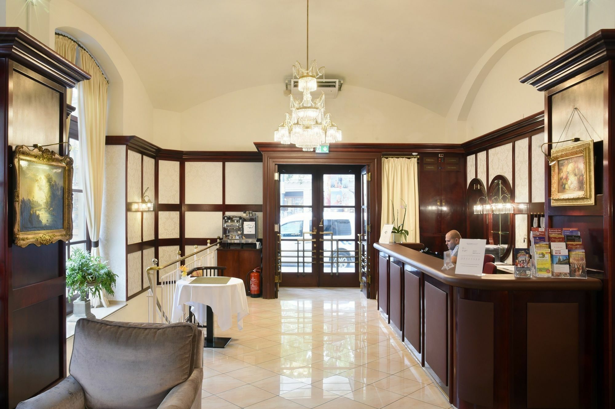 Hotel Am Schubertring 4*