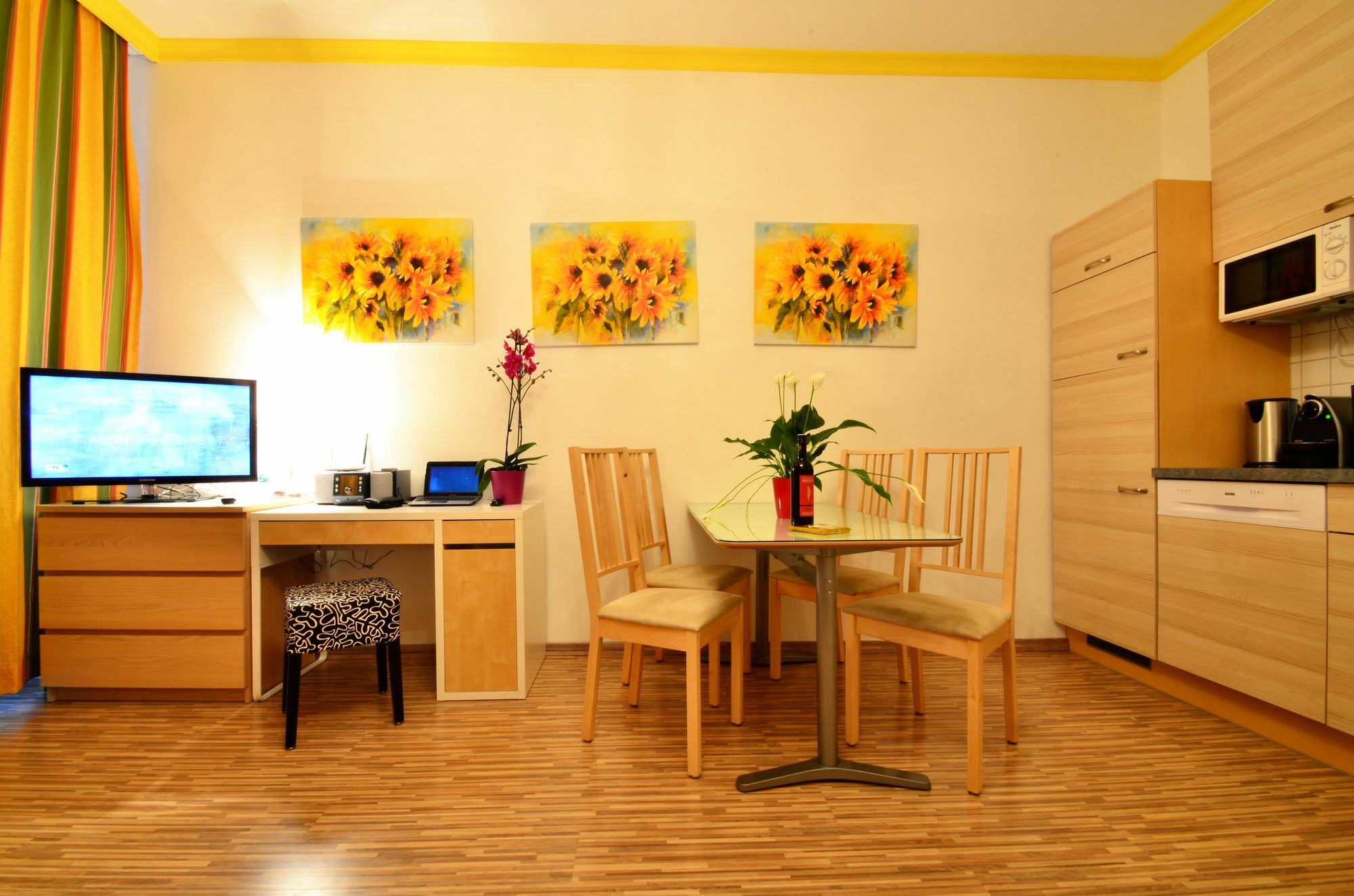 Ajo Messe - Contactless Check In Aparthotel