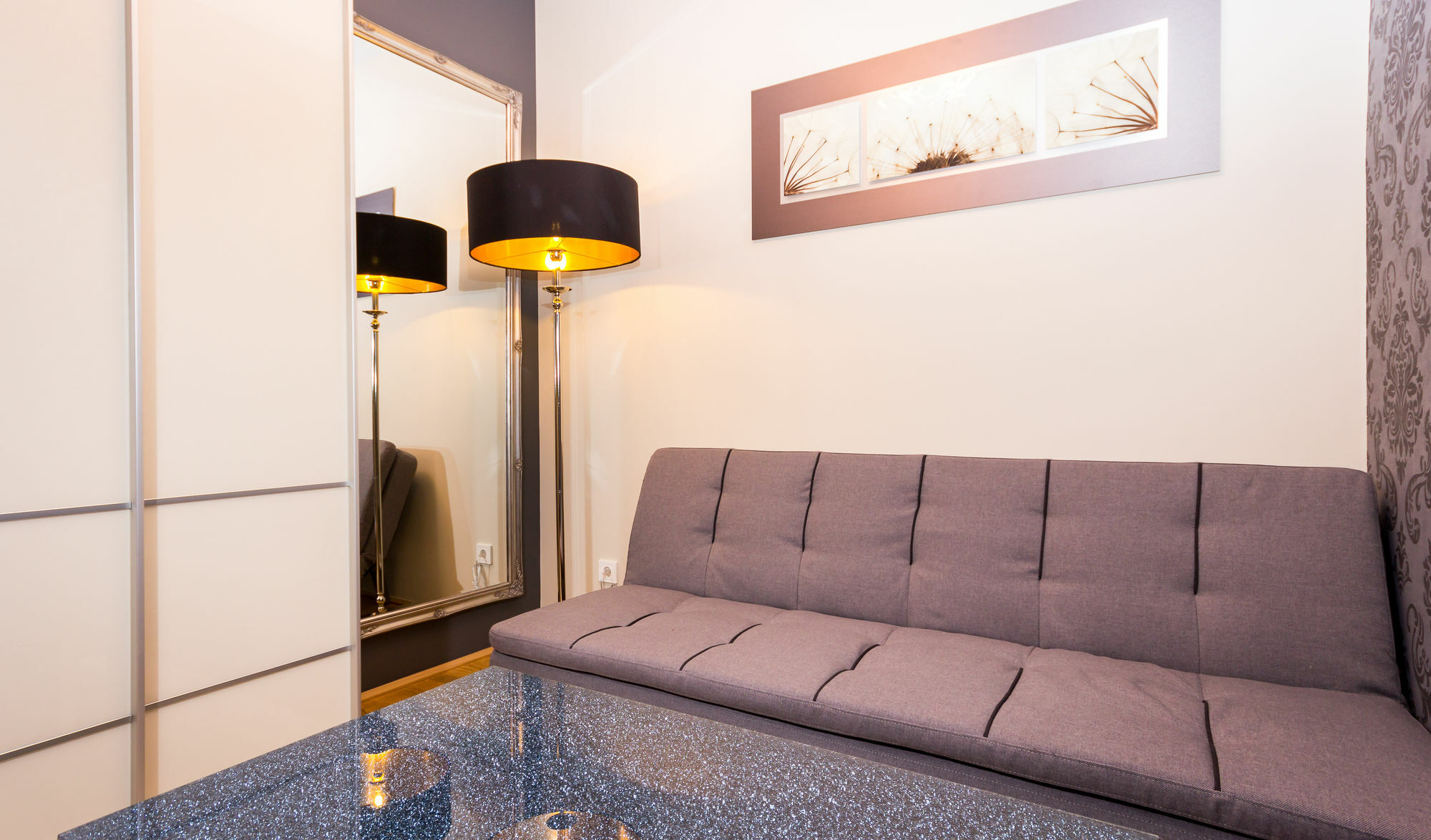Votivpark Vienna Serviced Apartments *