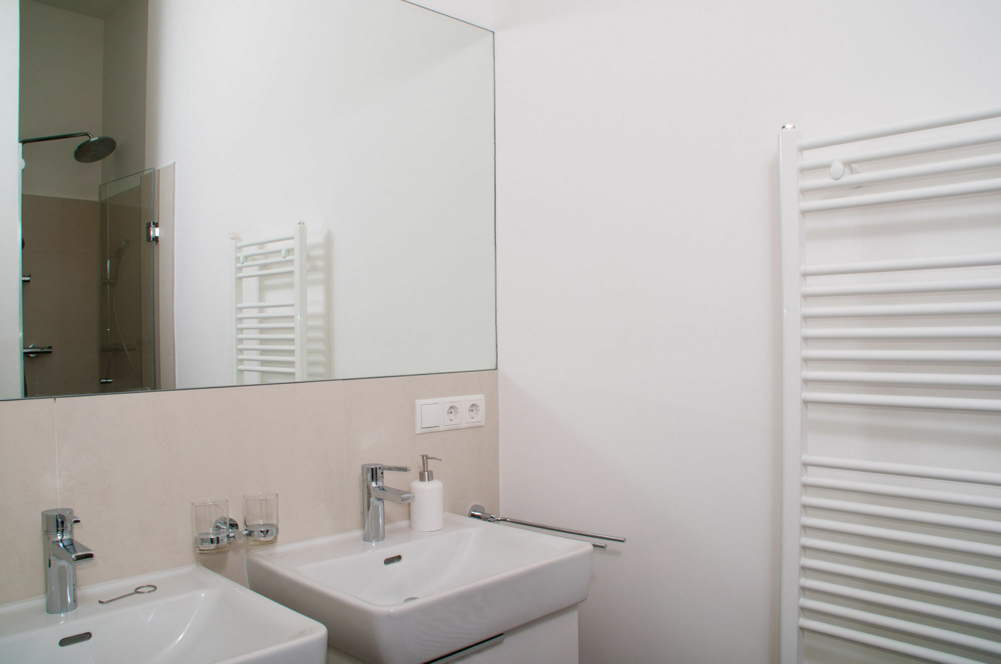 Urban Flats Darwingasse Apartment Vienna
