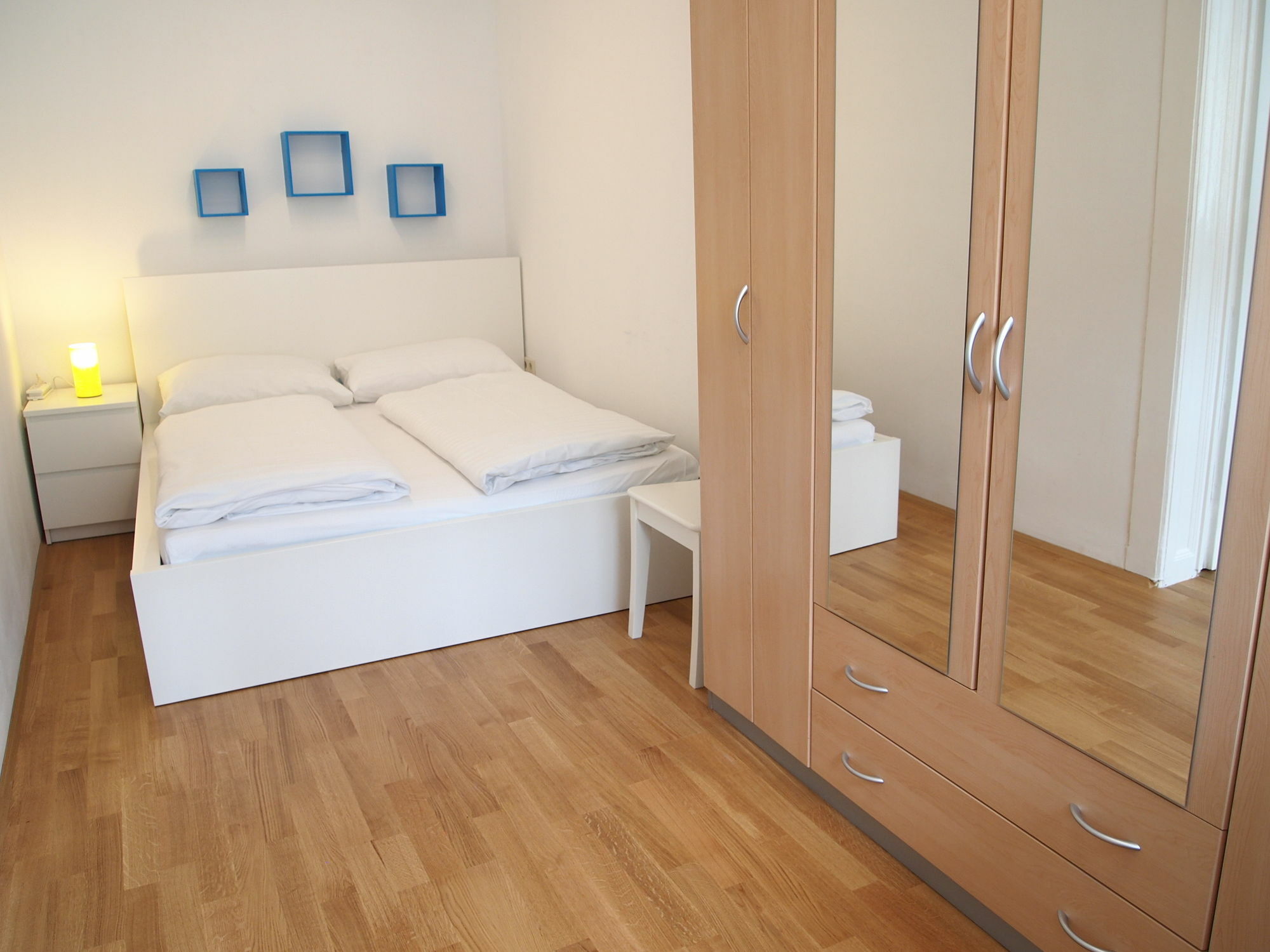 Gal Apartment