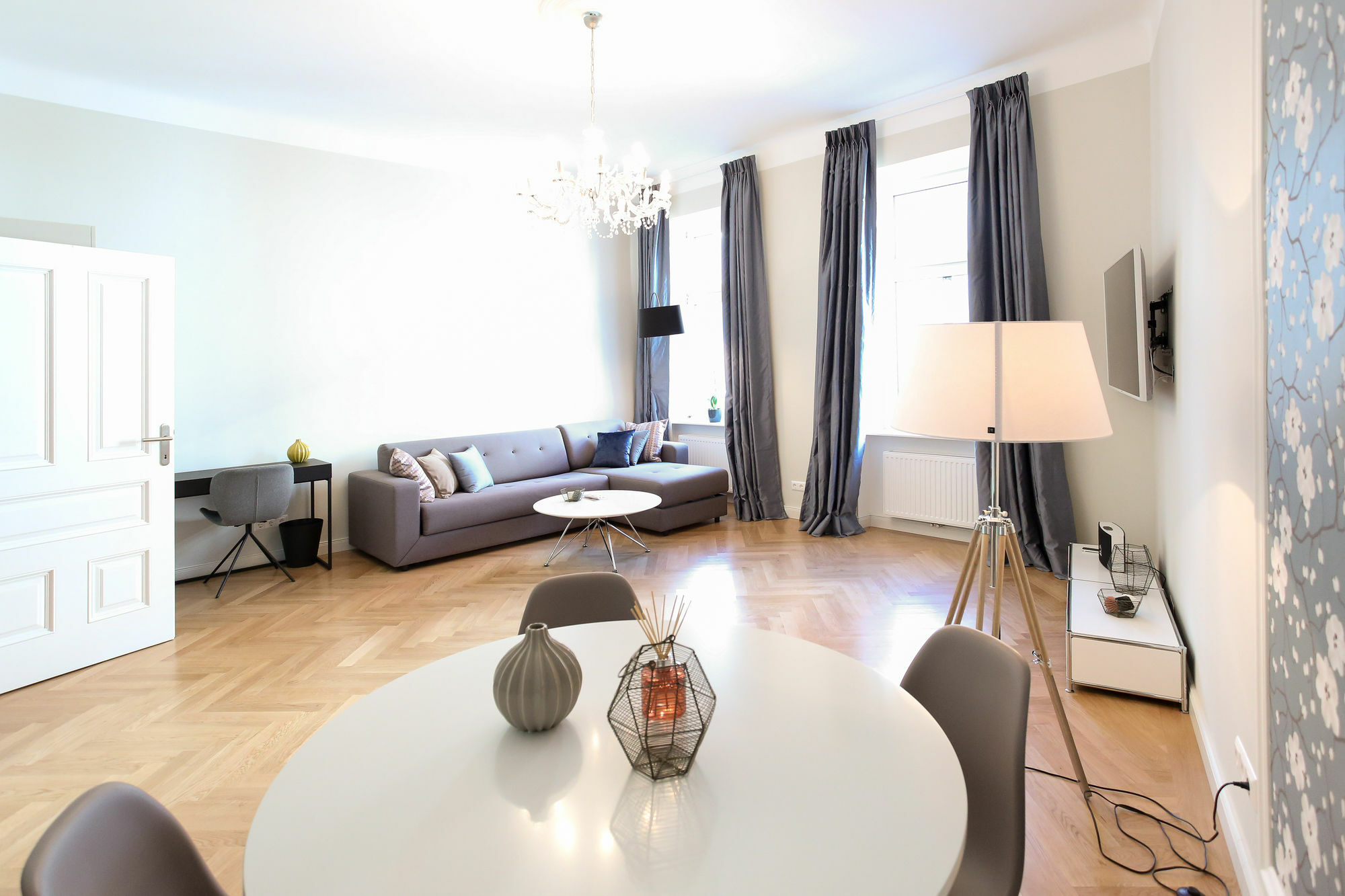 Apartment Pink Grapefruit Vienna