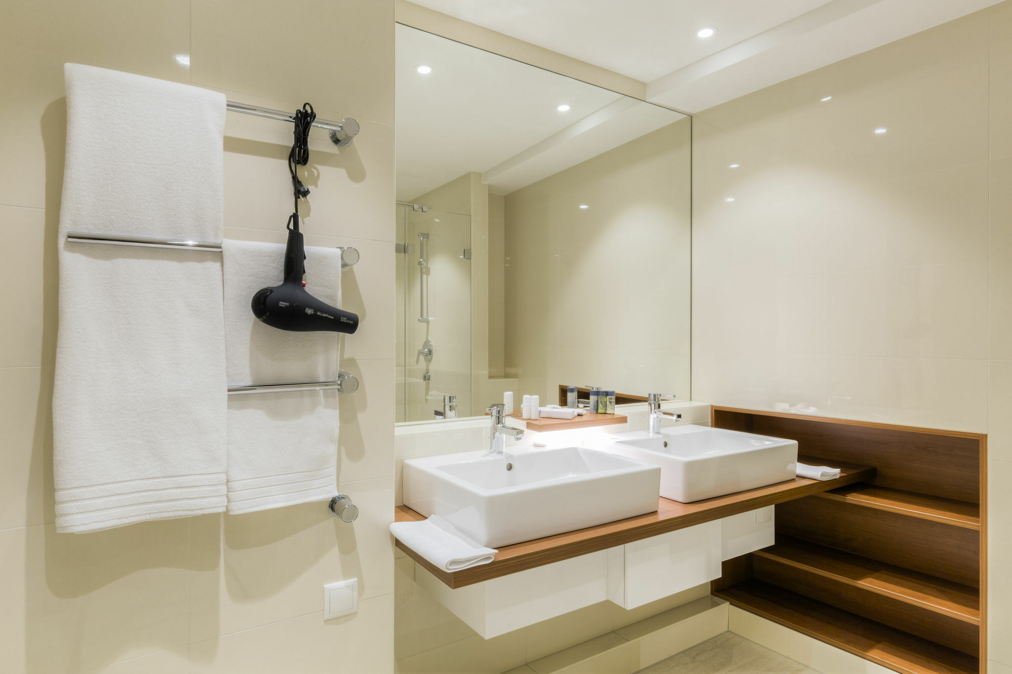 Vienna Grand Apartments Danube Apartment Vienna