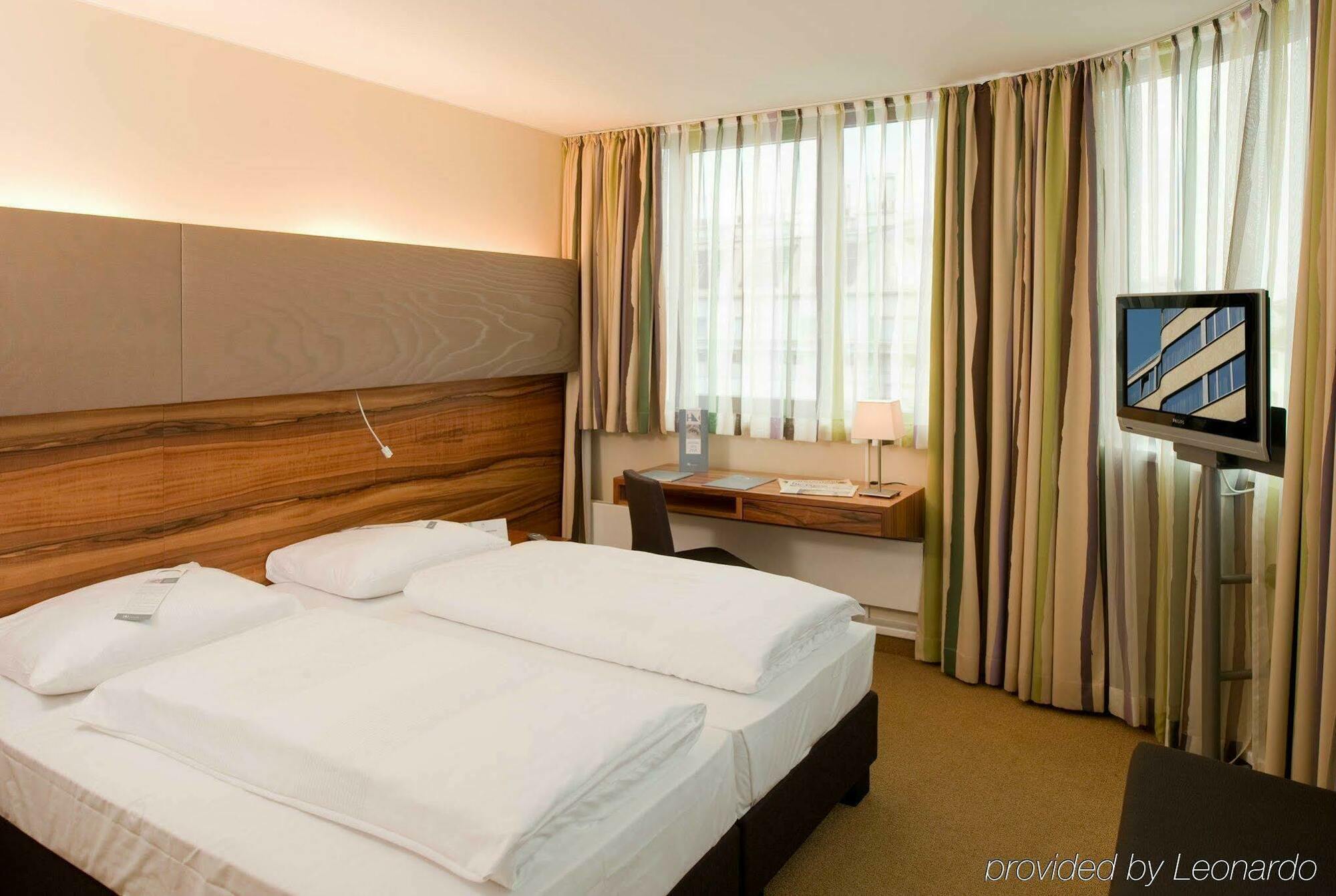 Hotel Eurostars Embassy