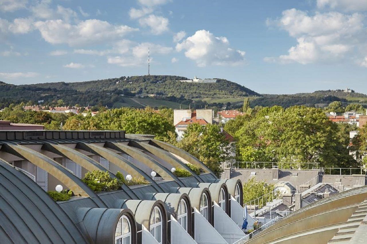 Living Kaiser Franz Joseph Aparthotel 4*