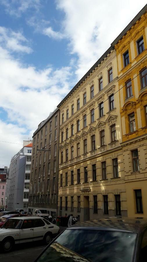 Lauratrendhome Apartment
