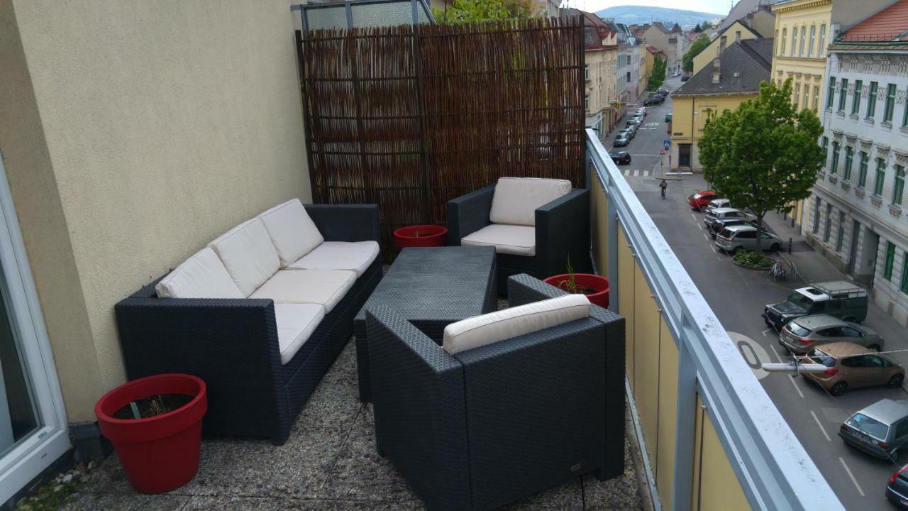 Visit Roof Terrace Morning Sun *