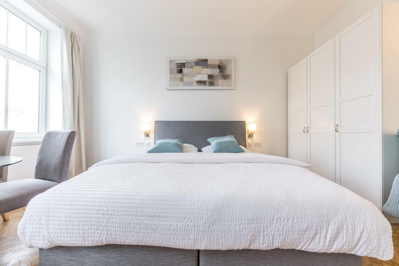 Apartment Easy 15 Contactless Check In