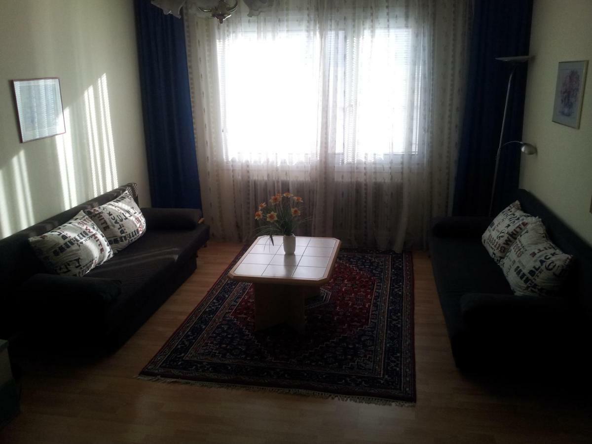 Cosy In The Apartment *
