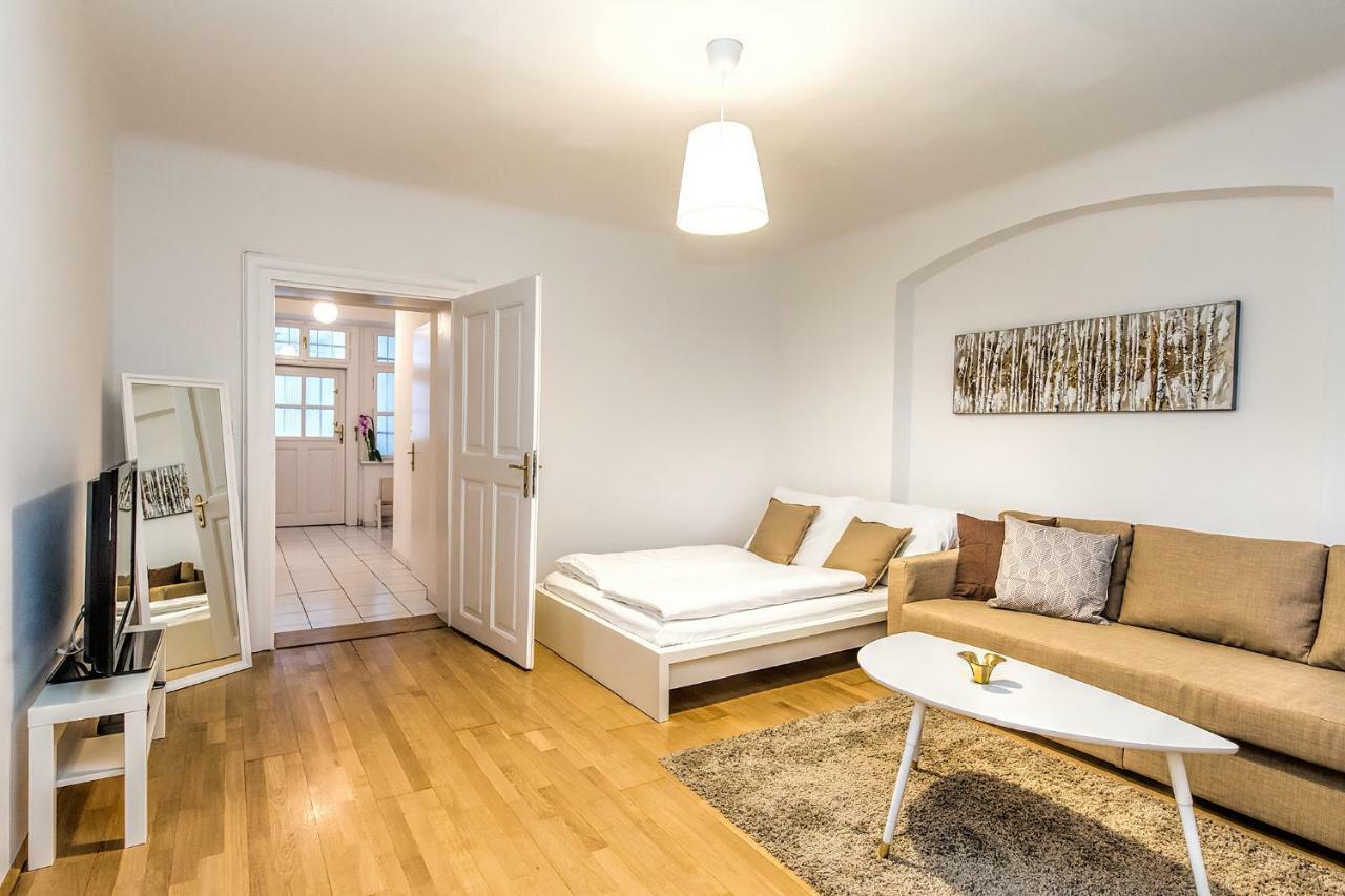 Beautiful Inner City Apartment Vienna