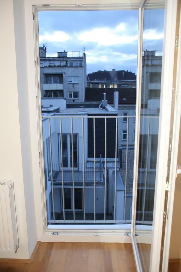 Apartamento 4 Beds And - Contactless Check-in *