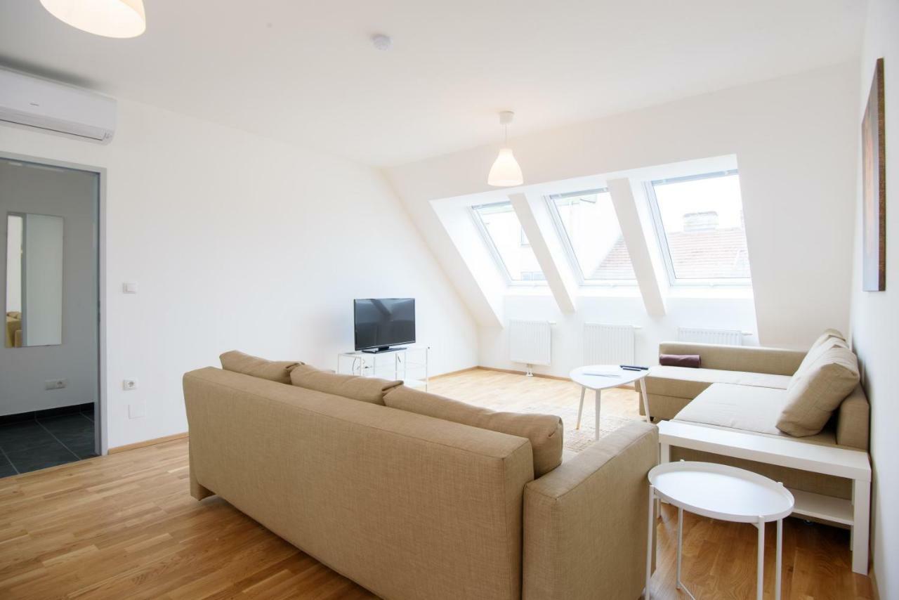 Apartment Living - Senefeldergasse