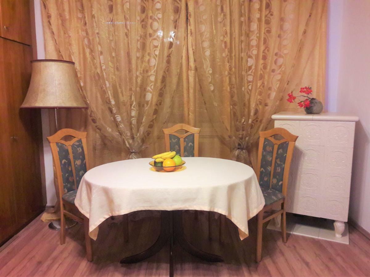 Apartment Holiday *