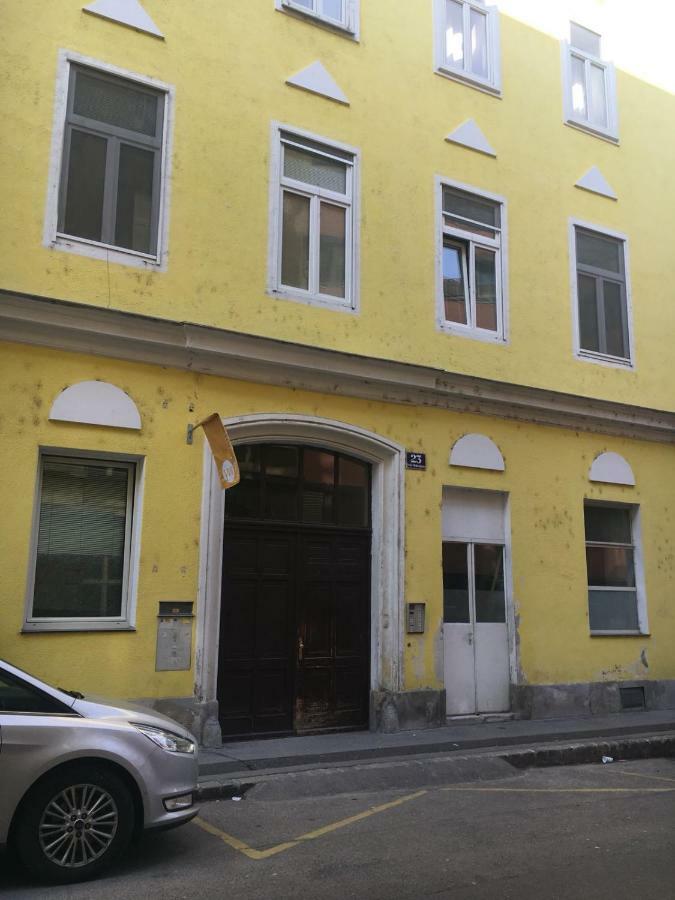 Near City Center 2nd District