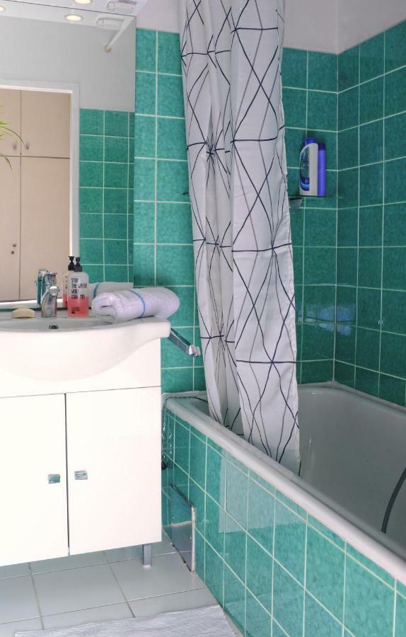 Spacious 2rooms Area