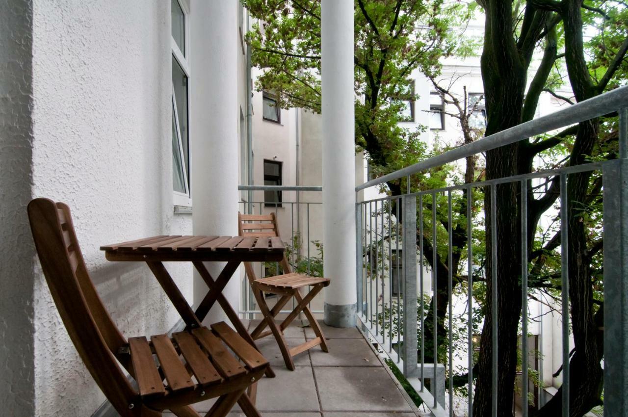 Leystrasse - Zwischen Donauinsel, Altstadt Und Messezentrum * Vienna