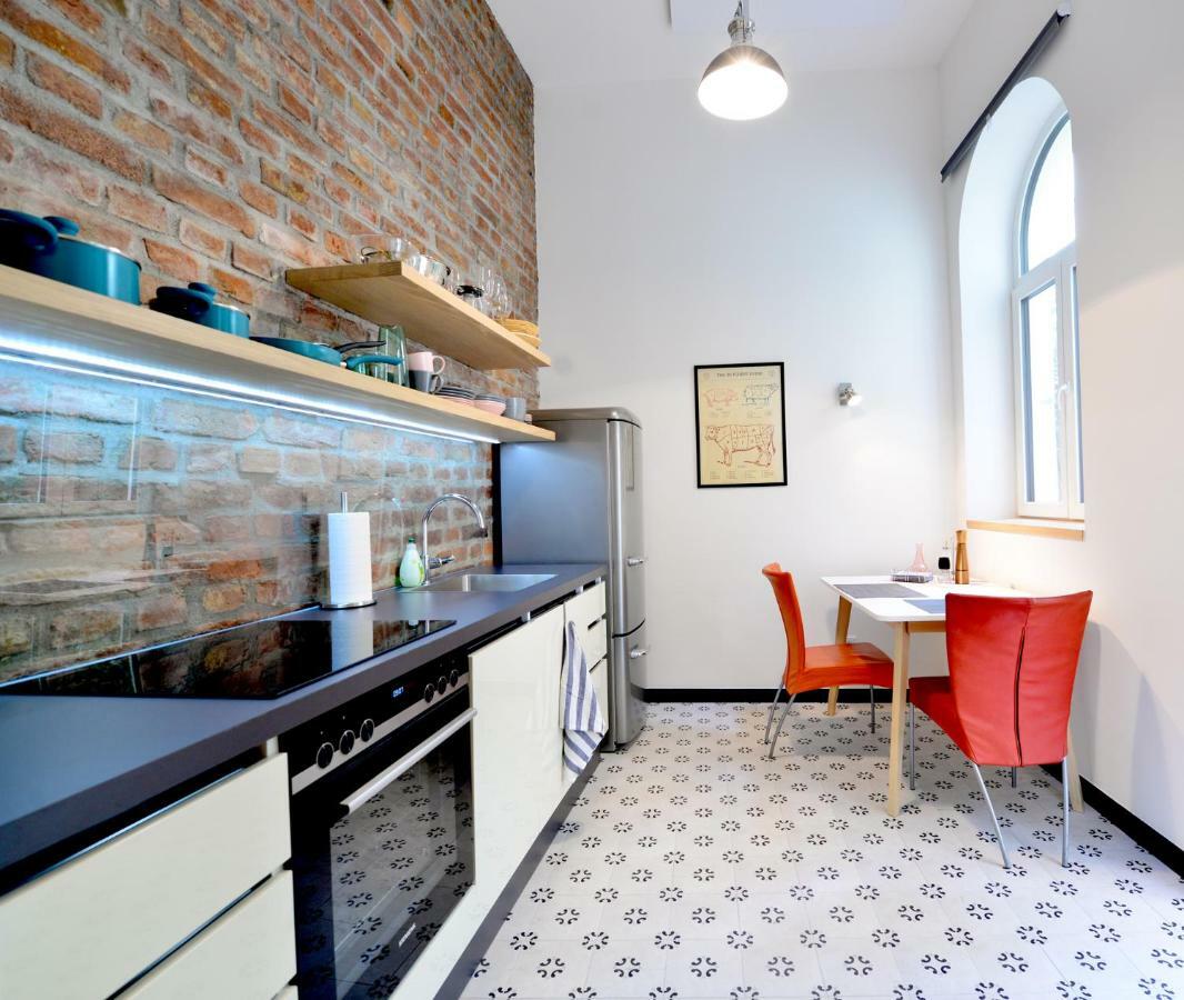 Central Studio With Terrace & Self-check-in Apartment