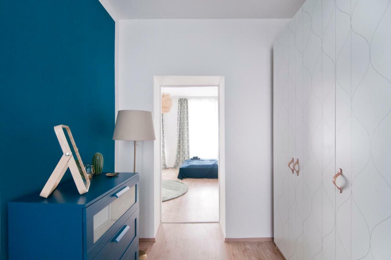 Apartment Stylish Self-check-in With 2 Bedrooms