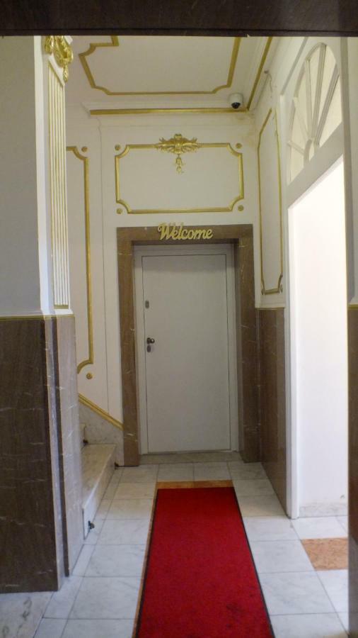 Royal Palace Apartment Vienna