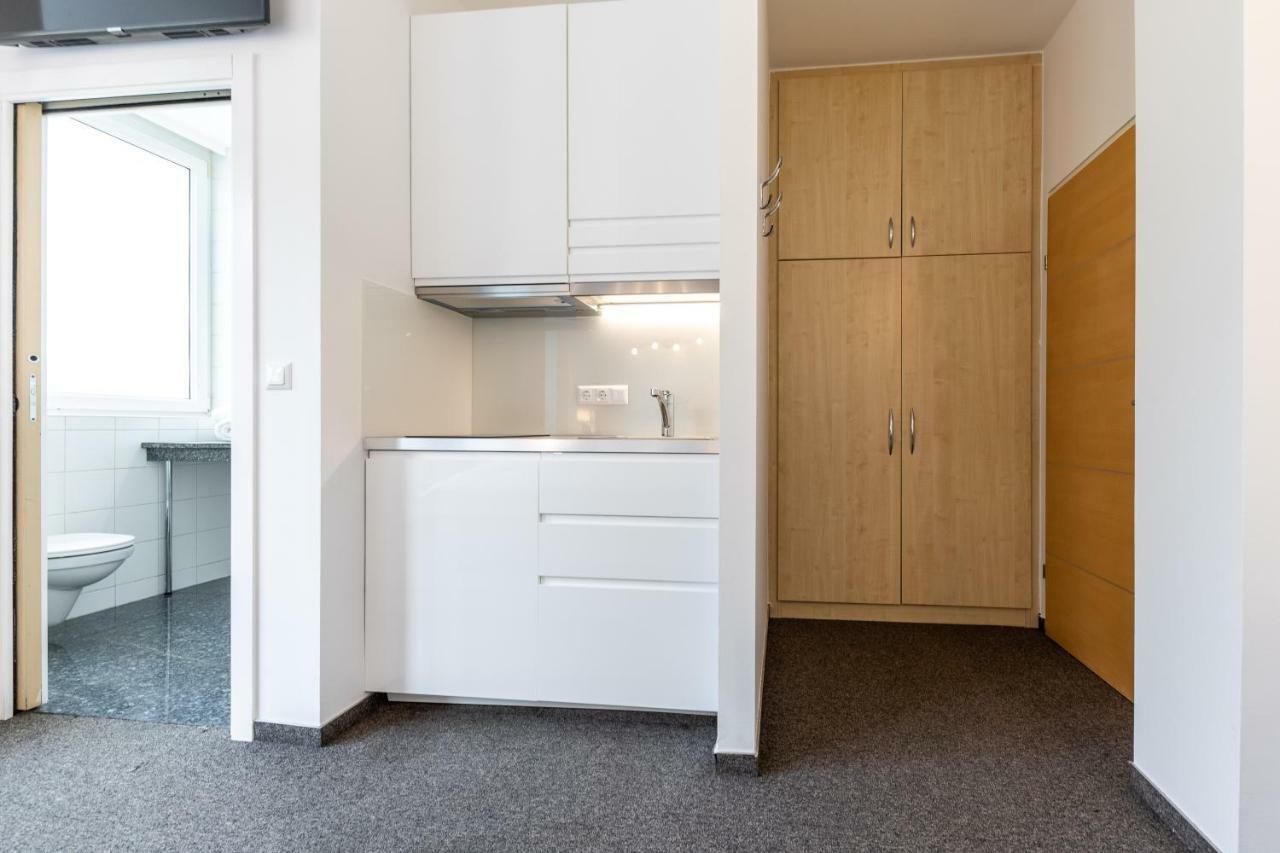 Cube Contactless Check In Apartment Vienna