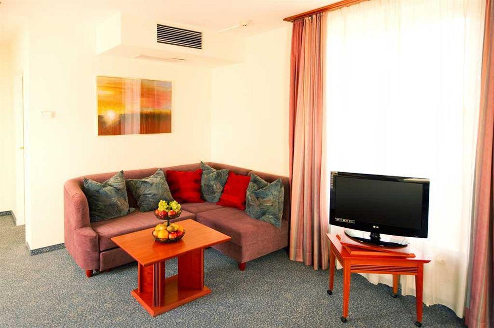 Allegro Hotel 3*