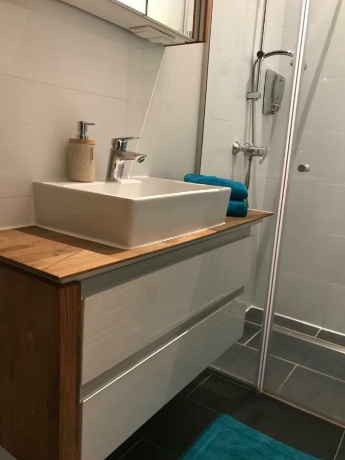 Apartment Neu Renovierte *