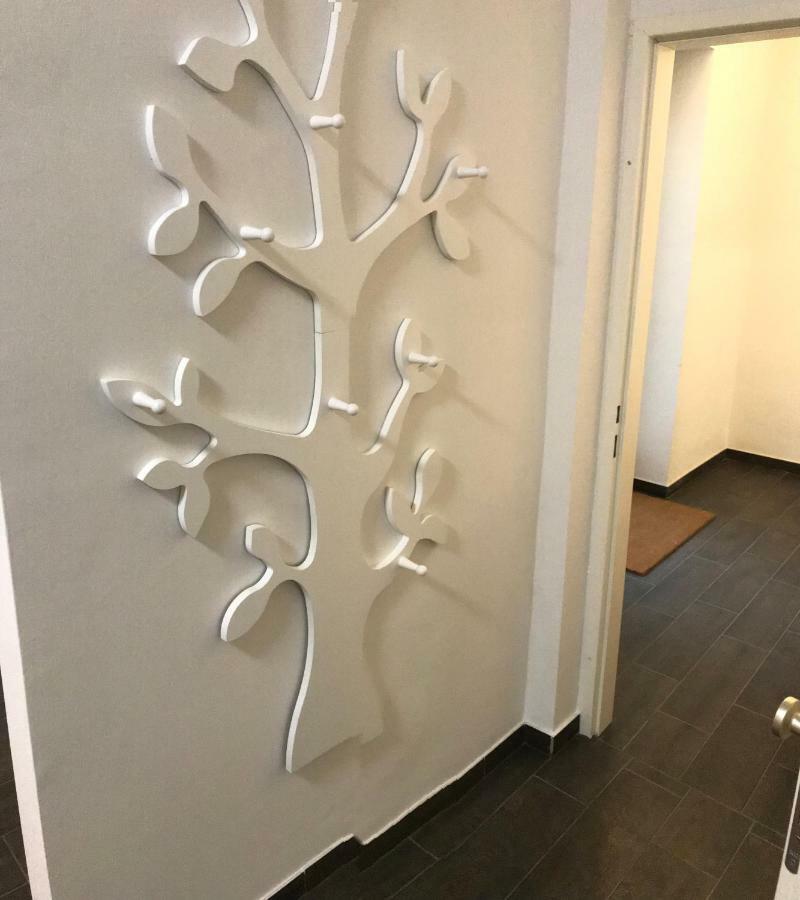 Apartment 3 *