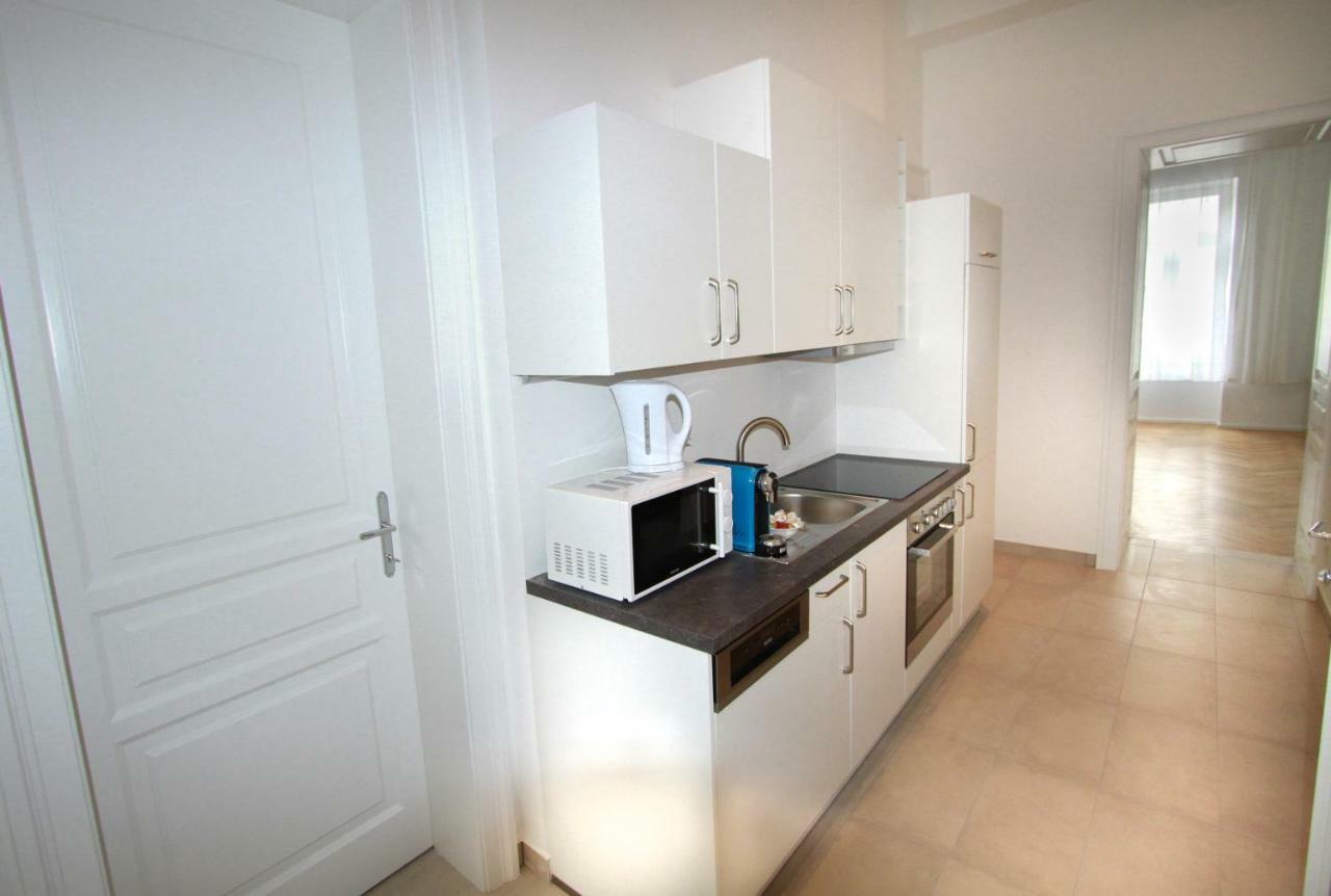 Edelweiss City United Nations Apartment