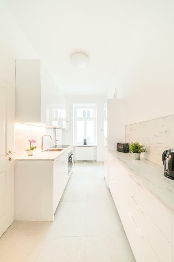 Apartment Herzlich Willkommen - Kuess Hand 2 Vienna
