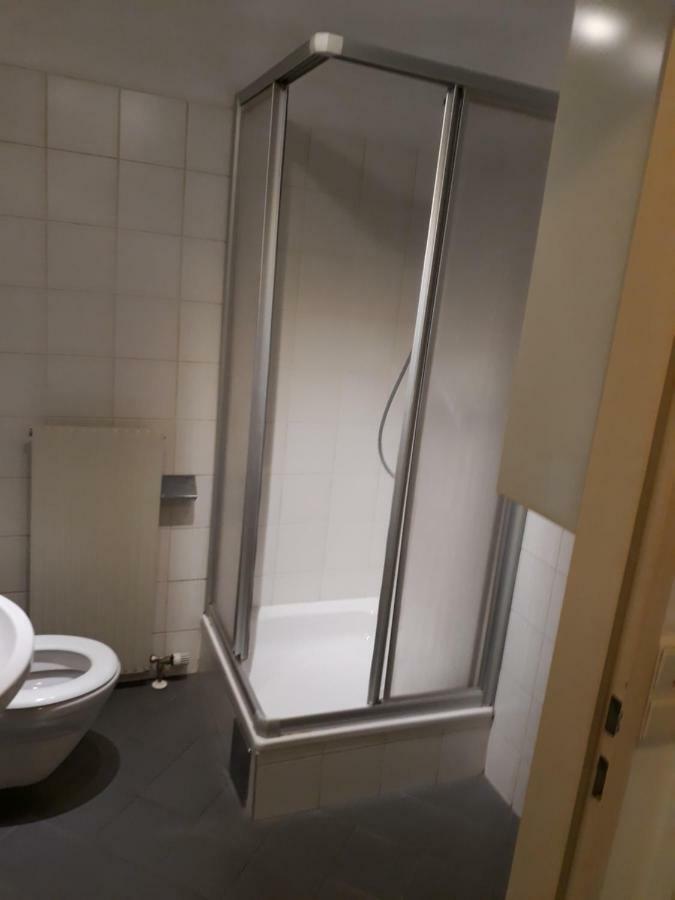 Cute Metro U4 Apartment *