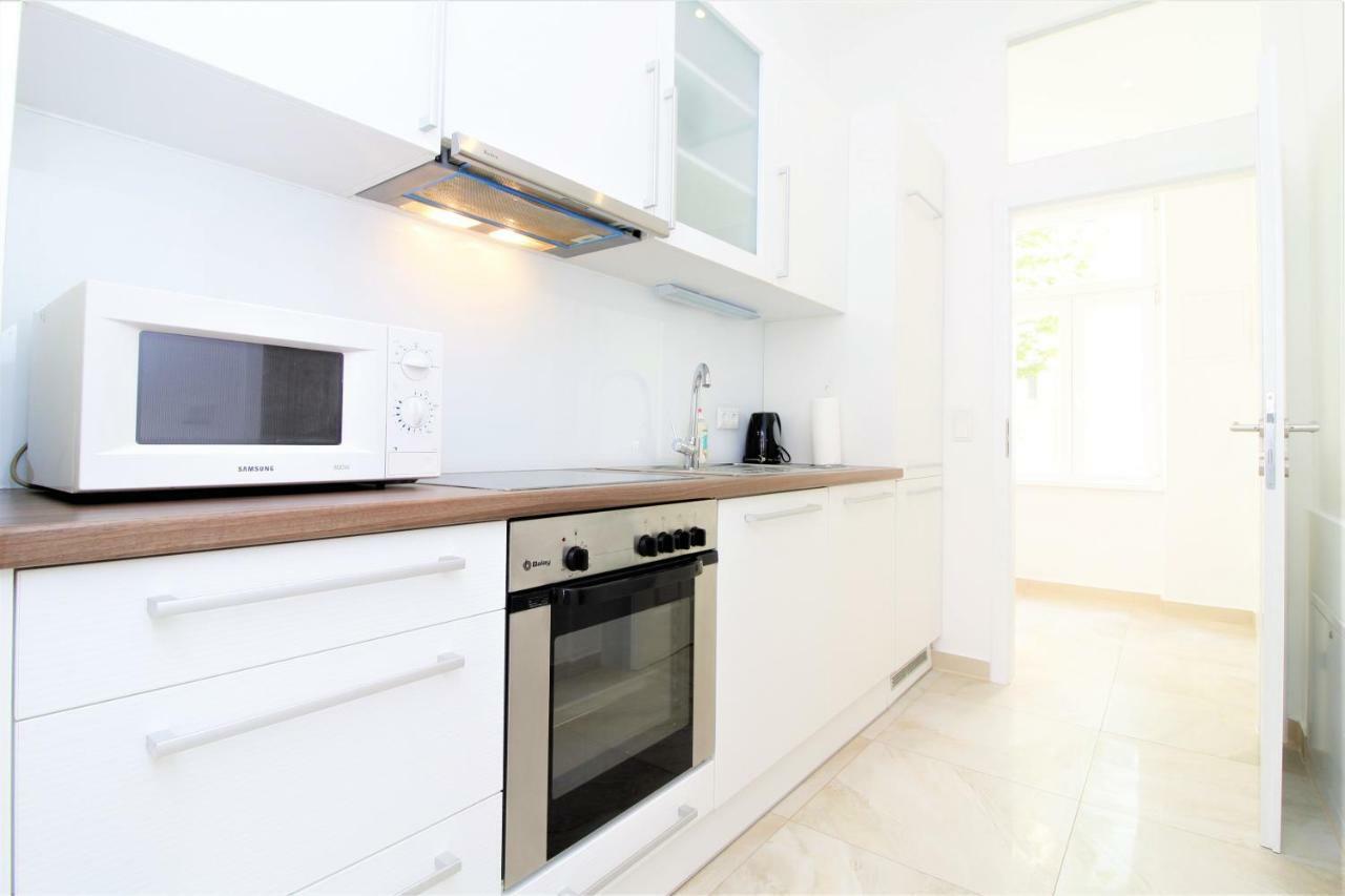 Marine: Newly Renovated 2nd District Apartment Vienna