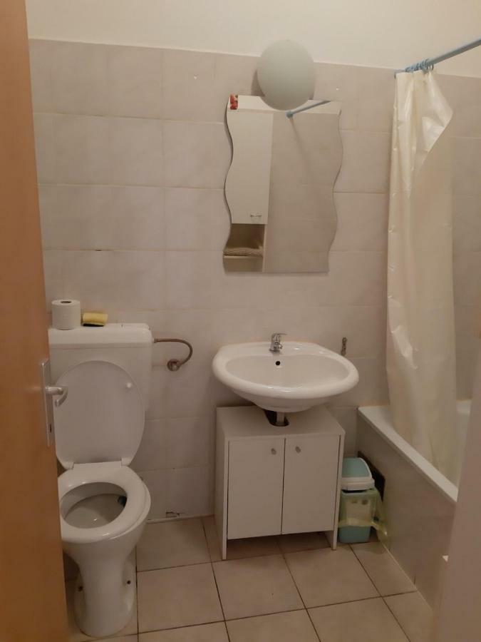 The White Apartment *
