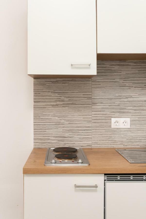 Apartment 3