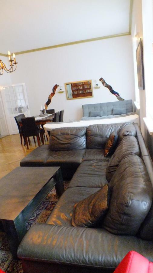 Royal Palace Apartment Vienna