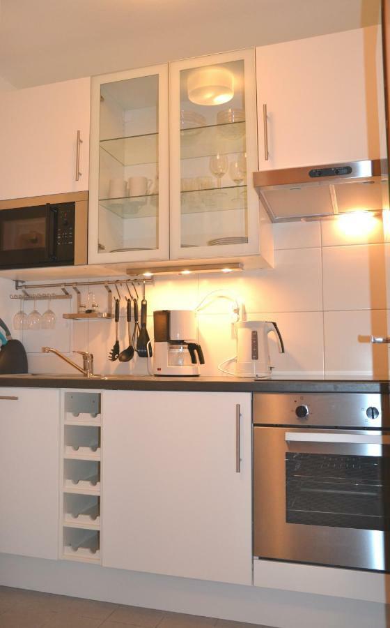 Zentrumnah Direkt An Ubahn Bei Un-vic Und Am Badestrand Apartment Vienna