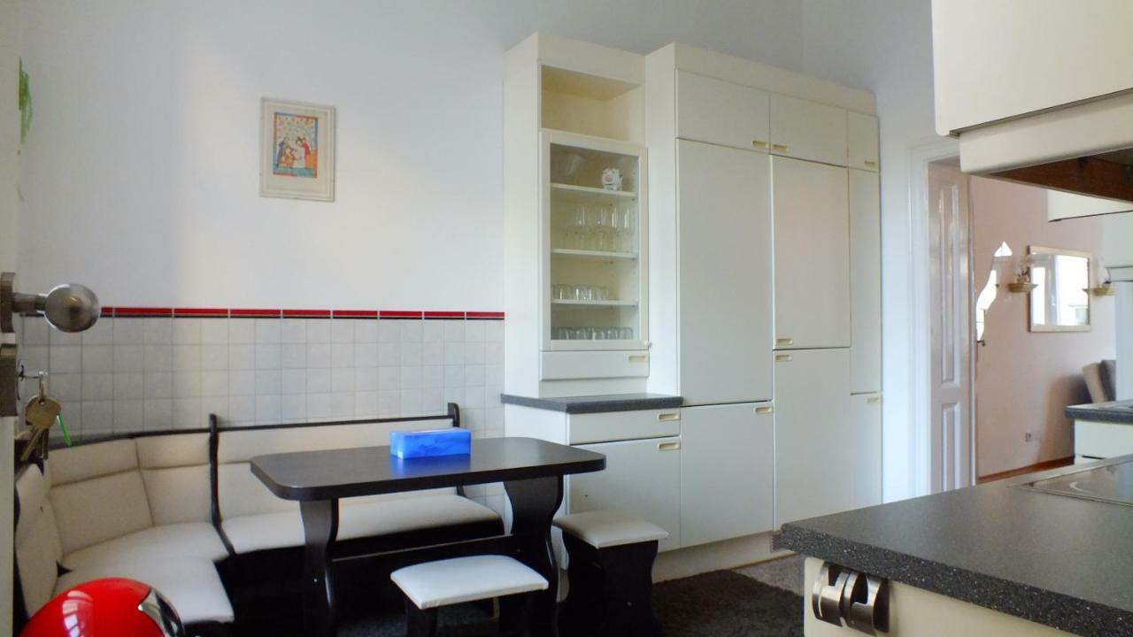 Royal Palace Apartment