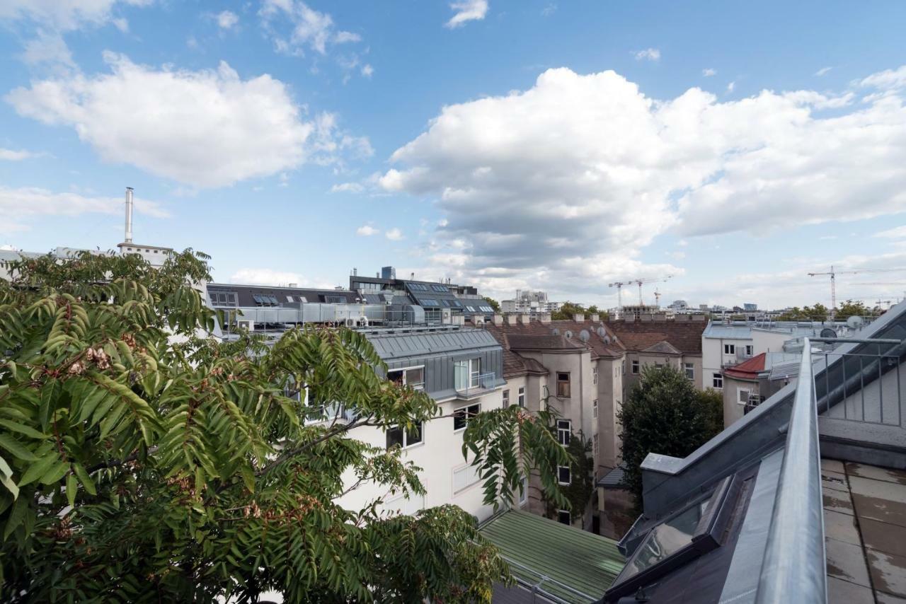 Leystrasse - Zwischen Donauinsel, Altstadt Und Messezentrum * Vienna
