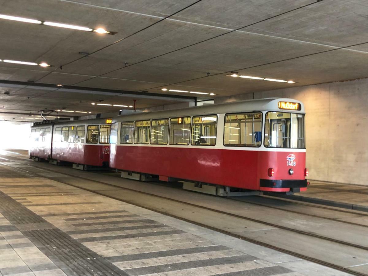 Direkt Am Hauptbahnhof Vienna