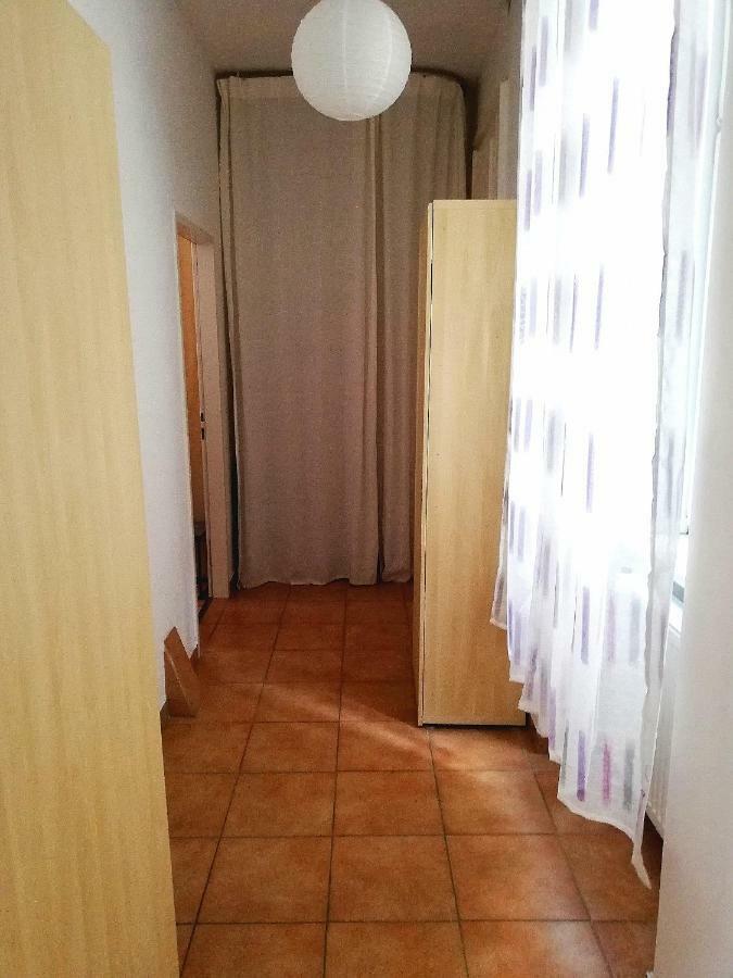 Veronika 29