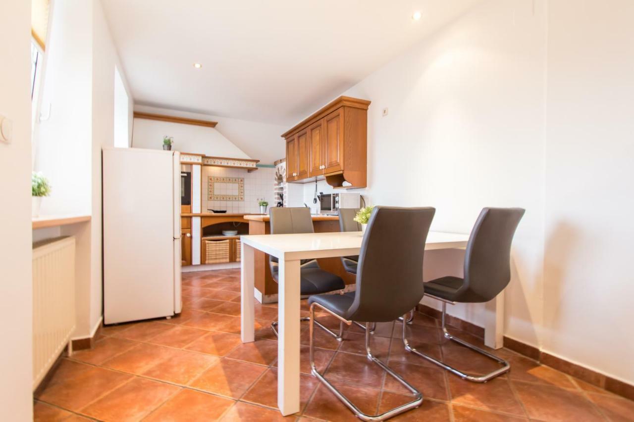 Davidgasse Apartment *