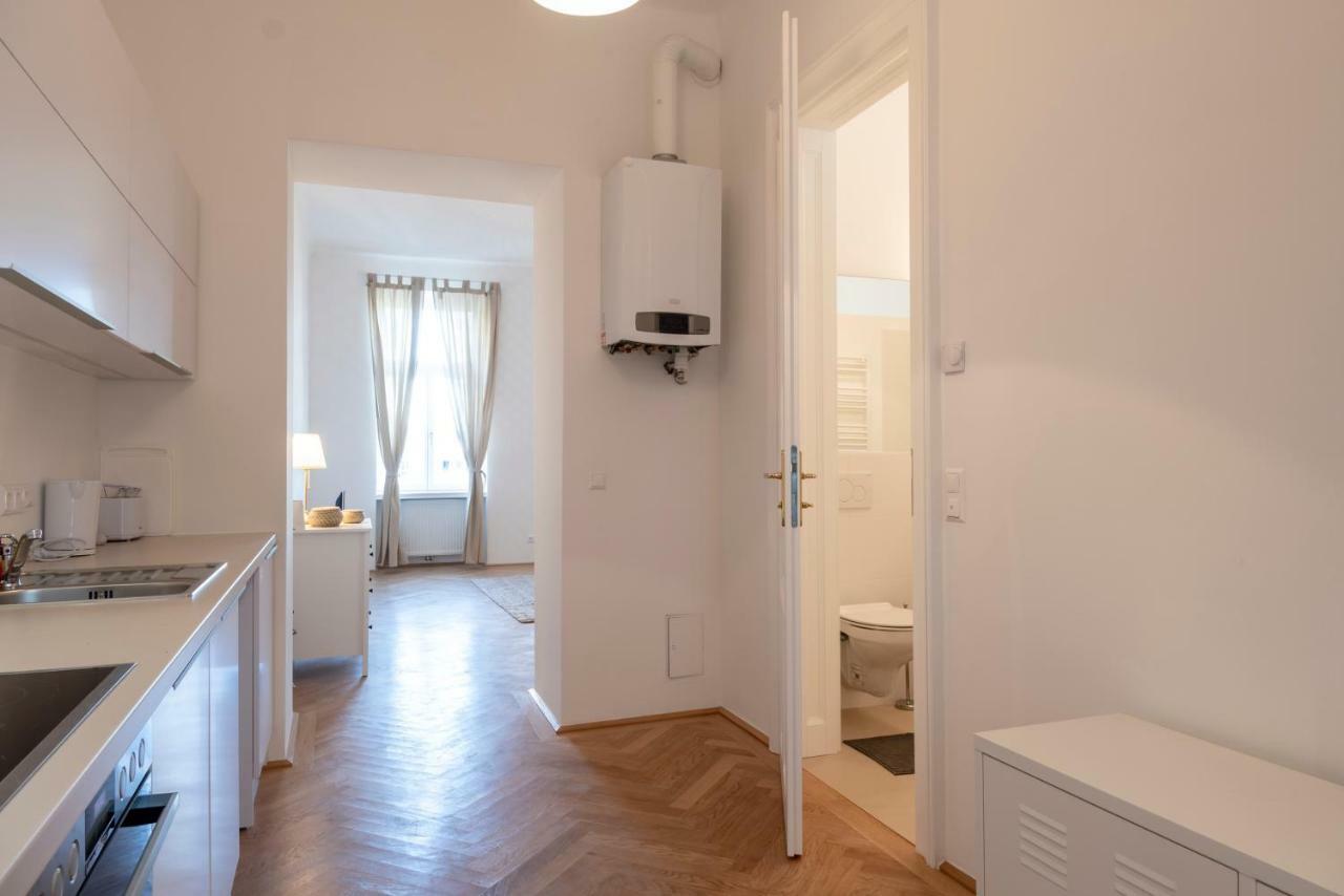 Living - Margareten Apartment