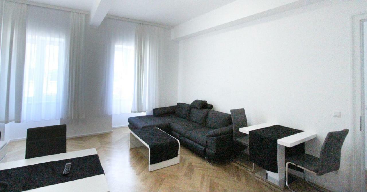Apartment Edelweiss City United Nations Vienna