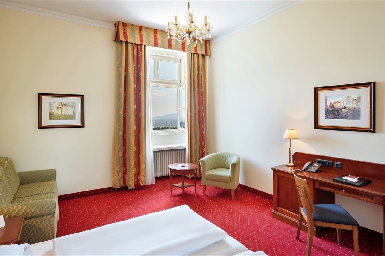 Austria Trend Schloss Wilhelminenberg 4*