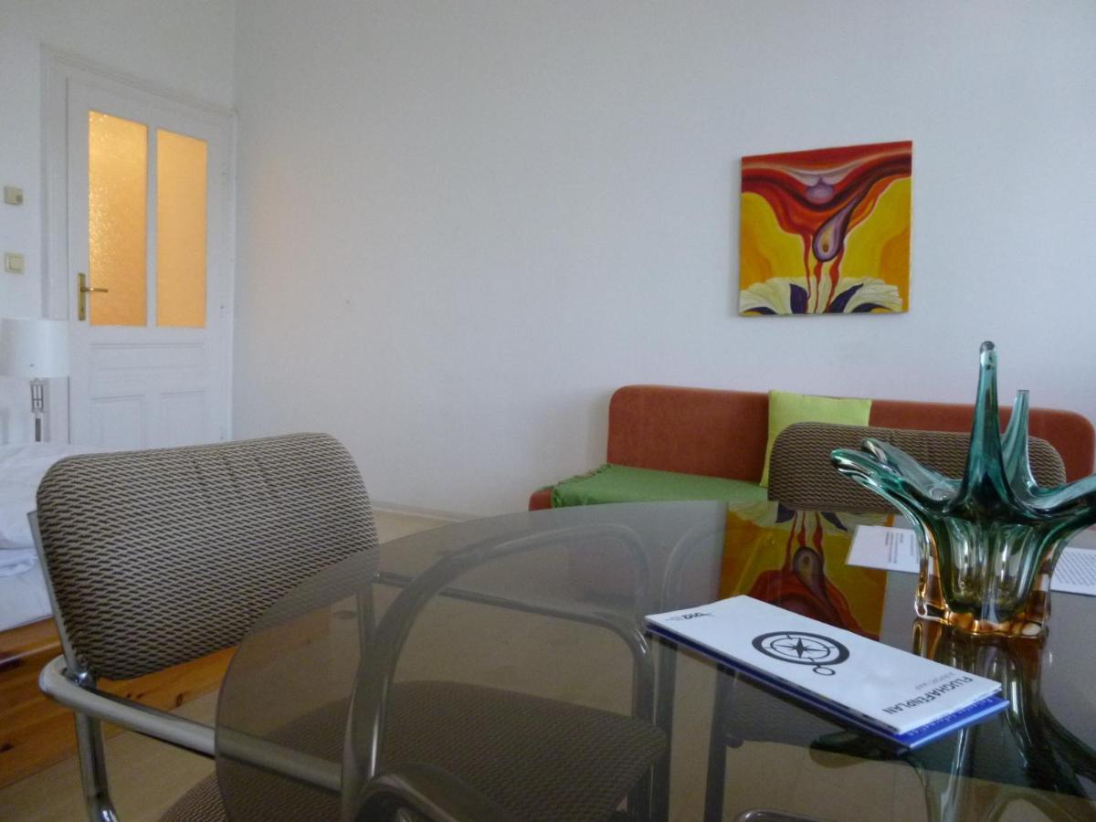 Aparthotel Maximillian 2*